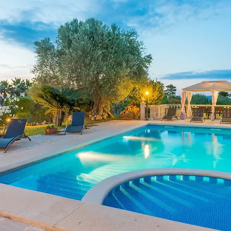 Villa Vila *